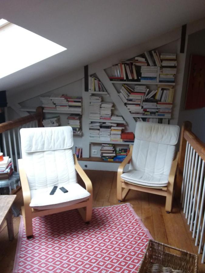 Maison 18eme siècle Le Moulinaud Extérieur photo